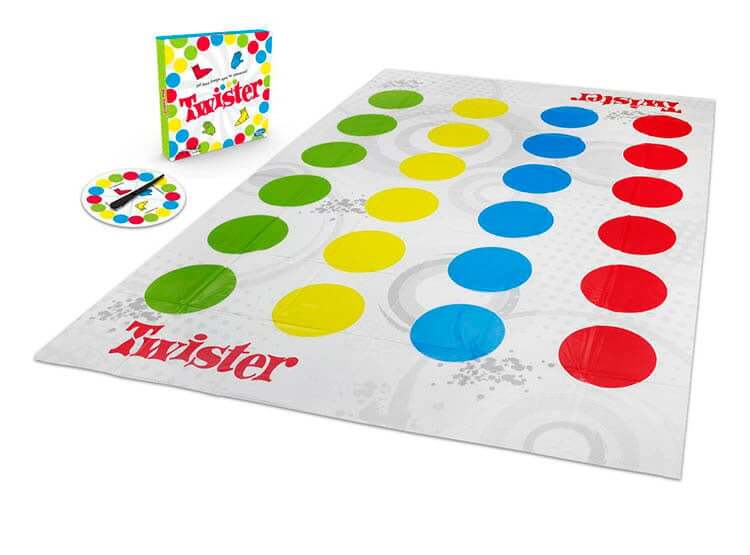 HASBRO TWISTER · vista 2 · Play! Board Game Store