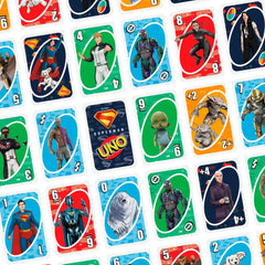 UNO SUPERMAN · vista 2 · Play! Board Game Store