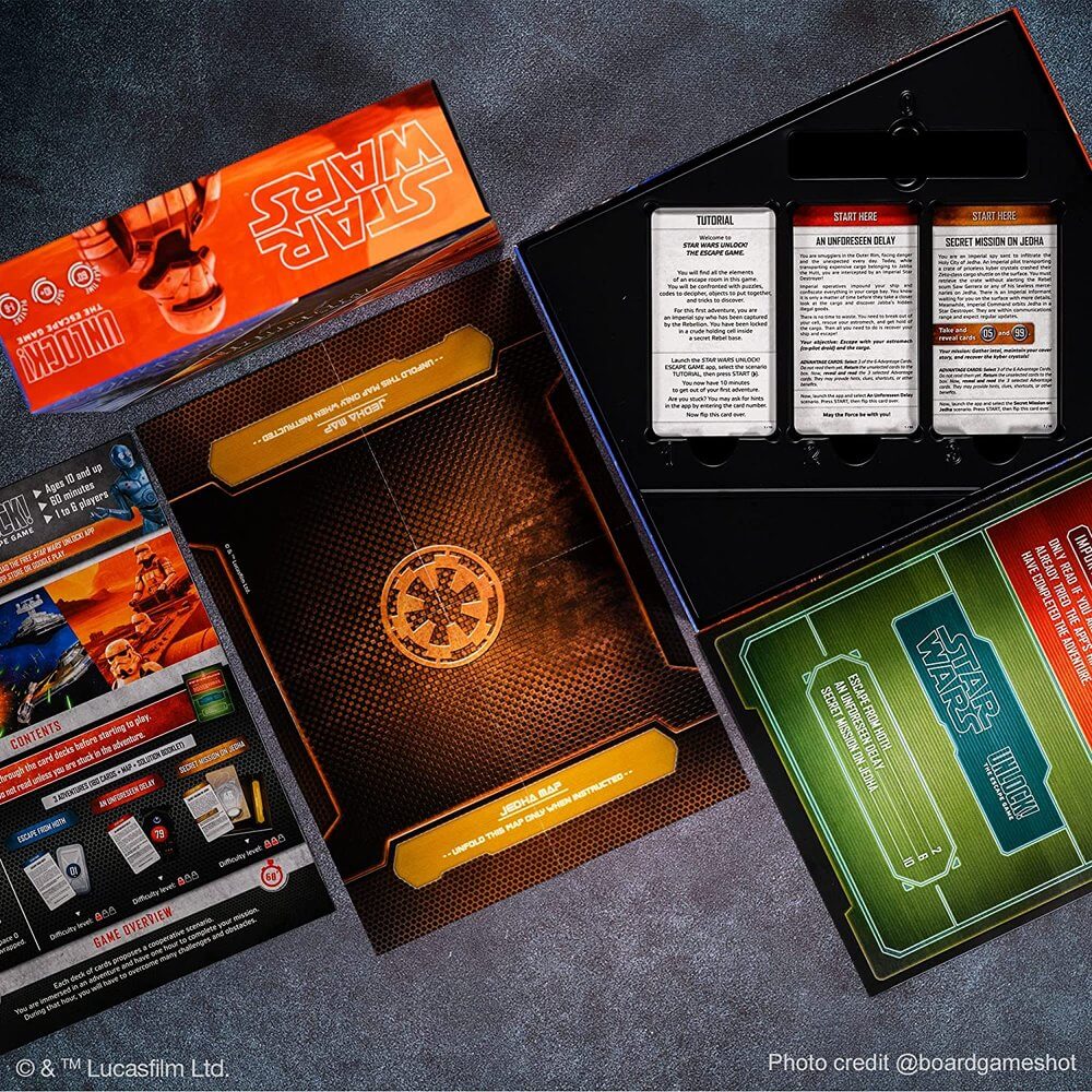 UNLOCK STAR WARS · vista 2 · Play! Board Game Store