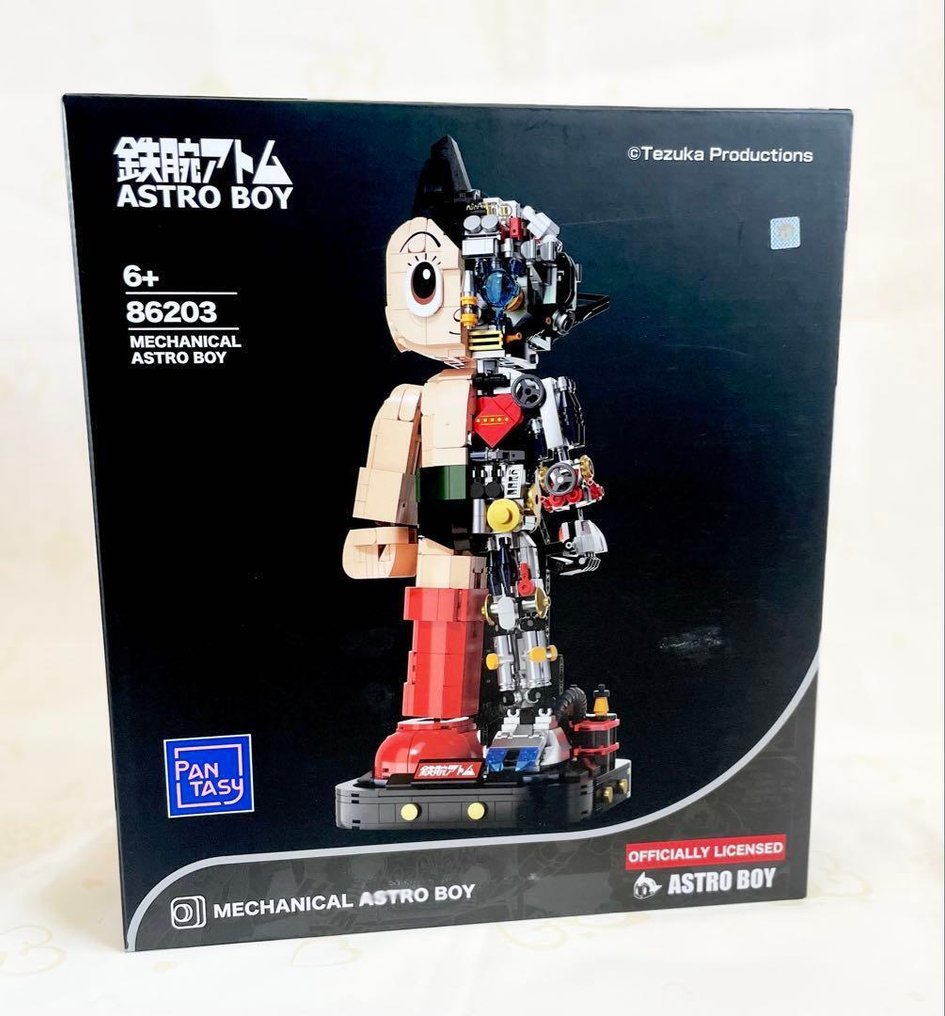 PANTASY MECHANICAL ASTRO BOY · Play! Board Game Store